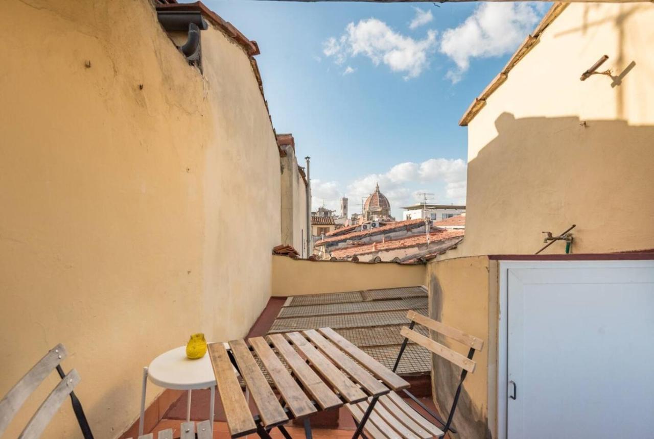 Romantico Attichino Con Terrazzo Vista Duomo !! Firenze Kültér fotó